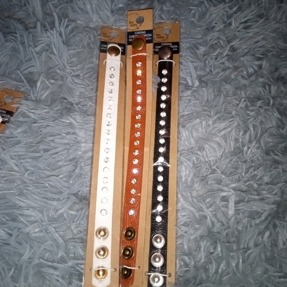 Rhinestone Bracelet - Picture 5 of 5